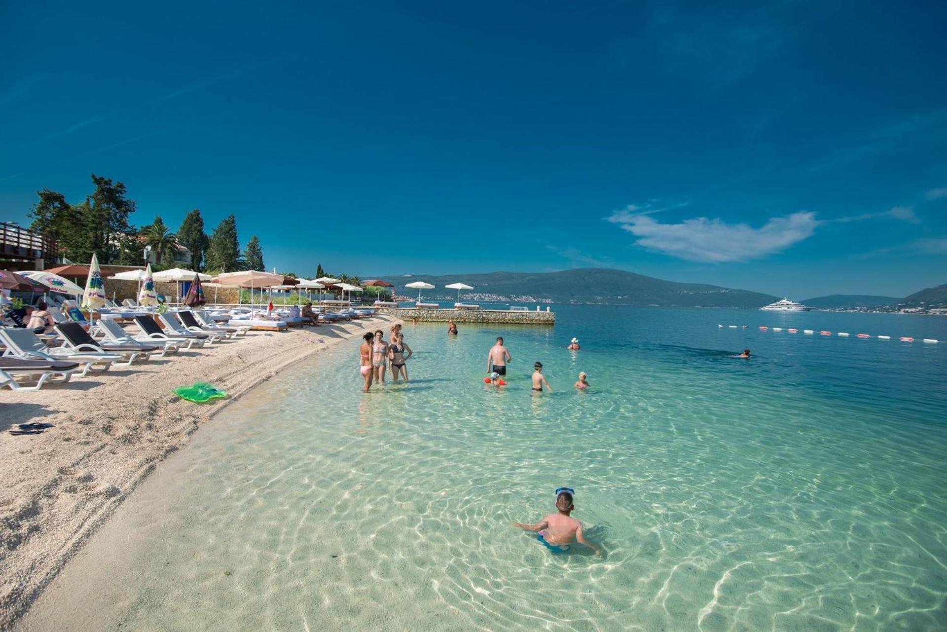 M&N Residence Tivat Exteriör bild